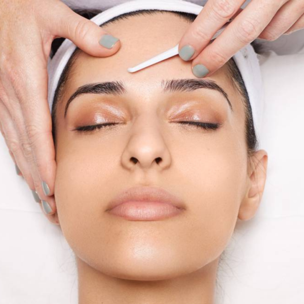 Dermaplaning